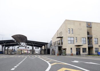 CREATOR: gd-jpeg v1.0 (using IJG JPEG v80), quality = 90