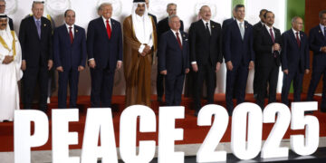 World leaders including U.S. President Donald Trump and Egypt's President Abdel Fattah al-Sisi pose for a family photo, at a world leaders' summit on ending the Gaza war, amid a U.S.-brokered prisoner-hostage swap and ceasefire deal between Israel and Hamas, in Sharm el-Sheikh, Egypt, October 13, 2025. Yoan Valat/Pool via REUTERS